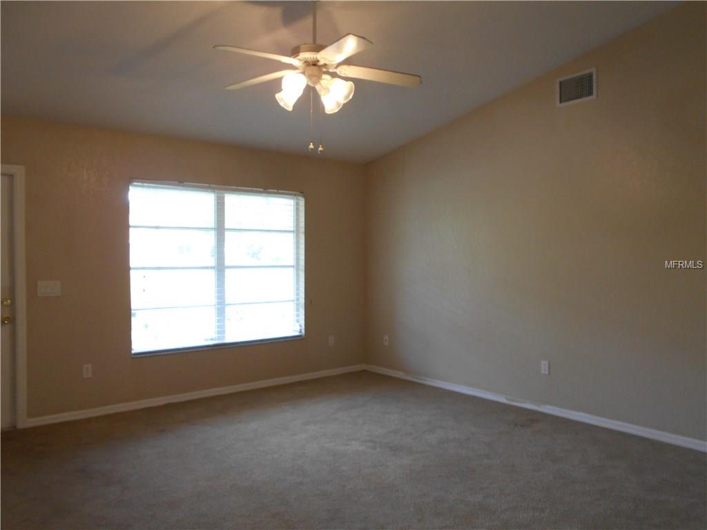 4595 WECOMA AVENUE, NORTH PORT, Florida 34287, 3 Bedrooms Bedrooms, 6 Rooms Rooms,2 BathroomsBathrooms,Residential,For sale,WECOMA,C7243532