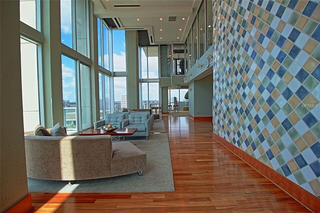 777 N ASHLEY DRIVE, TAMPA, Florida 33602, 2 Bedrooms Bedrooms, 5 Rooms Rooms,2 BathroomsBathrooms,Residential,For sale,ASHLEY,O5541224