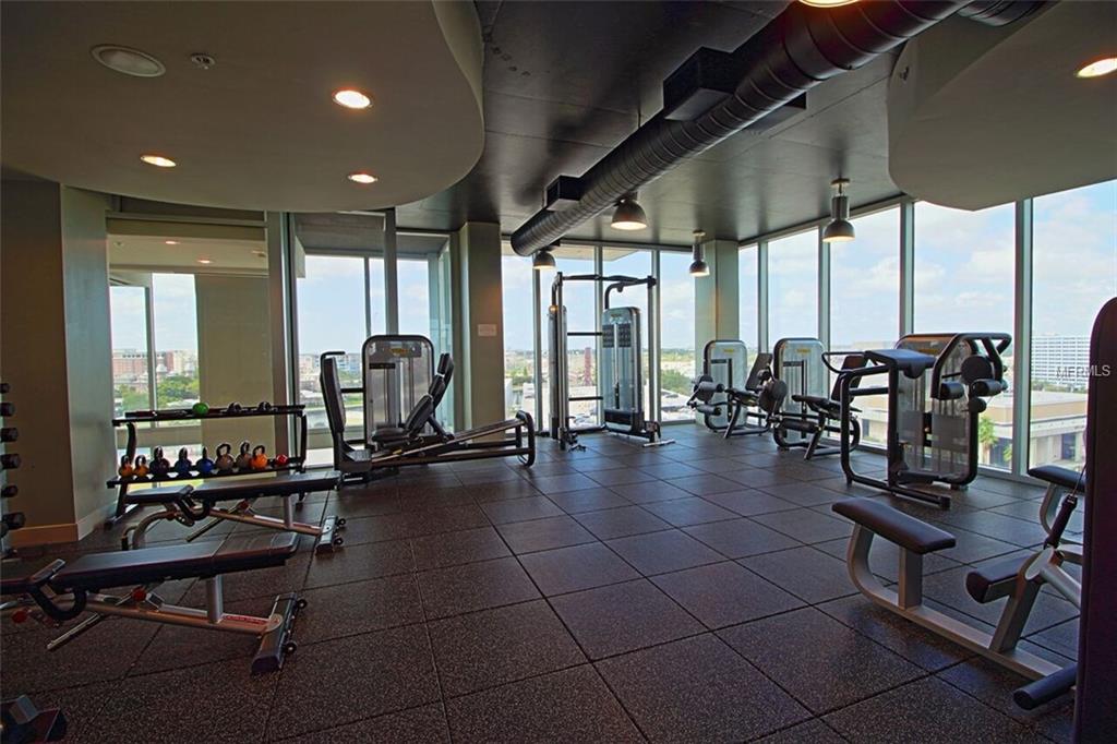 777 N ASHLEY DRIVE, TAMPA, Florida 33602, 2 Bedrooms Bedrooms, 5 Rooms Rooms,2 BathroomsBathrooms,Residential,For sale,ASHLEY,O5541224