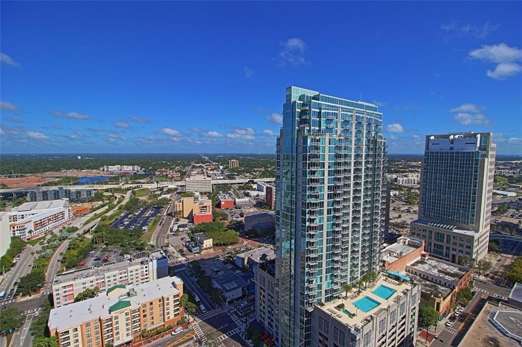 777 N ASHLEY DRIVE, TAMPA, Florida 33602, 2 Bedrooms Bedrooms, 5 Rooms Rooms,2 BathroomsBathrooms,Residential,For sale,ASHLEY,O5541224