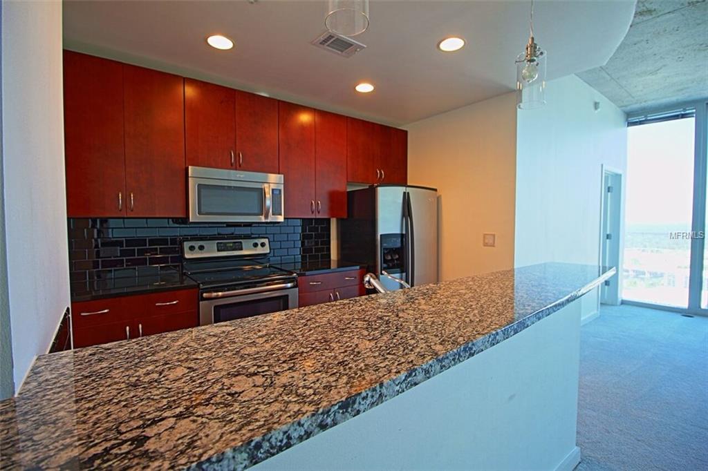 777 N ASHLEY DRIVE, TAMPA, Florida 33602, 2 Bedrooms Bedrooms, 5 Rooms Rooms,2 BathroomsBathrooms,Residential,For sale,ASHLEY,O5541224