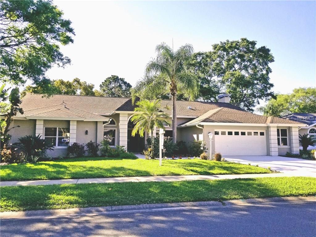 738 WEATHERSFIELD DRIVE, DUNEDIN, Florida 34698, 4 Bedrooms Bedrooms, 8 Rooms Rooms,3 BathroomsBathrooms,Residential,For sale,WEATHERSFIELD,U7837285