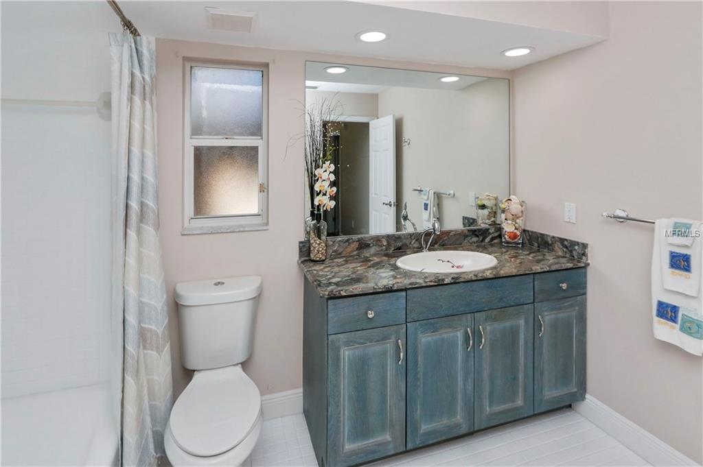 738 WEATHERSFIELD DRIVE, DUNEDIN, Florida 34698, 4 Bedrooms Bedrooms, 8 Rooms Rooms,3 BathroomsBathrooms,Residential,For sale,WEATHERSFIELD,U7837285