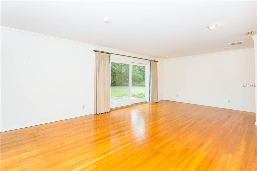 1601 LEGION DRIVE, WINTER PARK, Florida 32789, 3 Bedrooms Bedrooms, 8 Rooms Rooms,2 BathroomsBathrooms,Residential,For sale,LEGION,O5547588