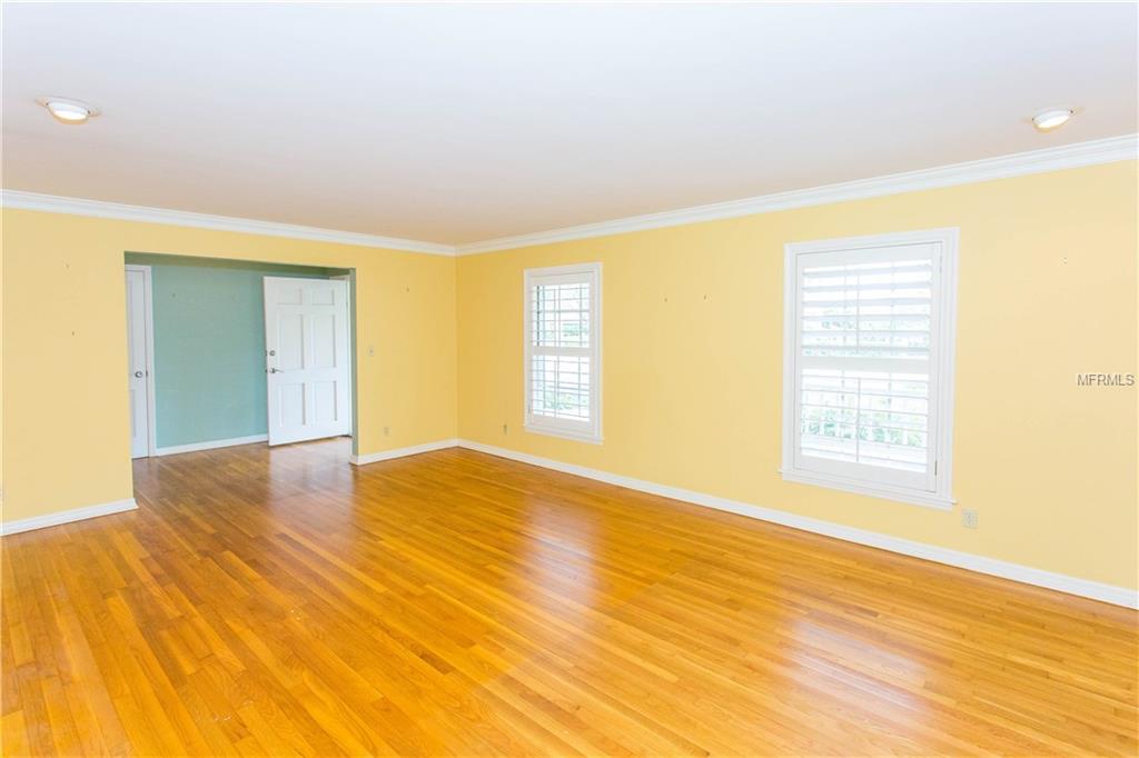 1601 LEGION DRIVE, WINTER PARK, Florida 32789, 3 Bedrooms Bedrooms, 8 Rooms Rooms,2 BathroomsBathrooms,Residential,For sale,LEGION,O5547588