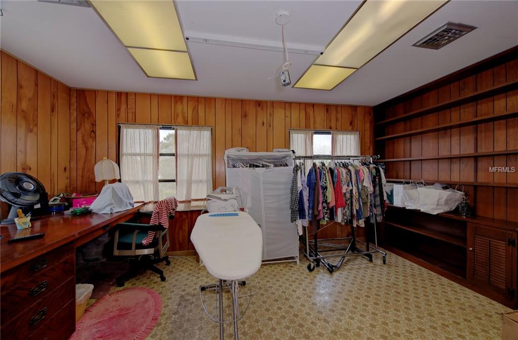 1520 S RIVER ROAD, ENGLEWOOD, Florida 34223, 7 Bedrooms Bedrooms, 10 Rooms Rooms,5 BathroomsBathrooms,Residential,For sale,RIVER,D5922220