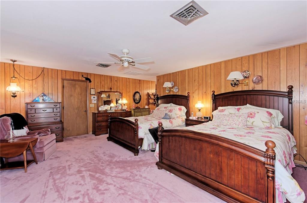 1520 S RIVER ROAD, ENGLEWOOD, Florida 34223, 7 Bedrooms Bedrooms, 10 Rooms Rooms,5 BathroomsBathrooms,Residential,For sale,RIVER,D5922220