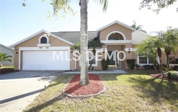 11114 WURDERMANNS WAY, ORLANDO, Florida 32825, 3 Bedrooms Bedrooms, 7 Rooms Rooms,2 BathroomsBathrooms,Residential,For sale,WURDERMANNS,O5557031