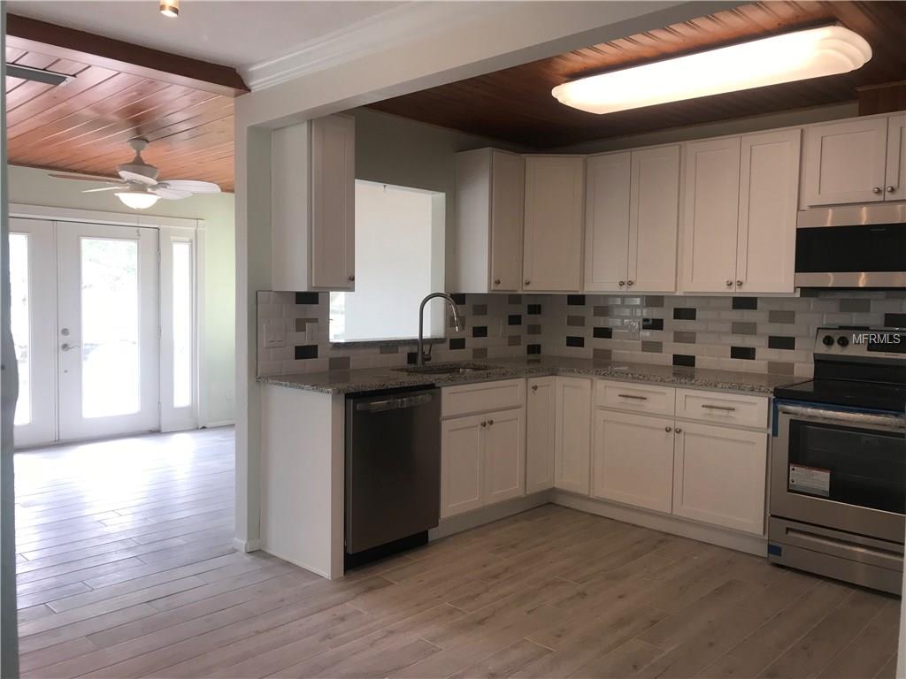 7302 HATTERAS DRIVE, HUDSON, Florida 34667, 2 Bedrooms Bedrooms, 3 Rooms Rooms,2 BathroomsBathrooms,Residential,For sale,HATTERAS,W7637436