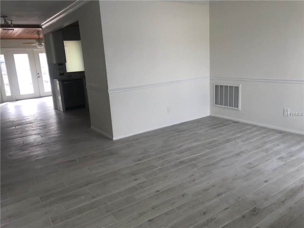 7302 HATTERAS DRIVE, HUDSON, Florida 34667, 2 Bedrooms Bedrooms, 3 Rooms Rooms,2 BathroomsBathrooms,Residential,For sale,HATTERAS,W7637436