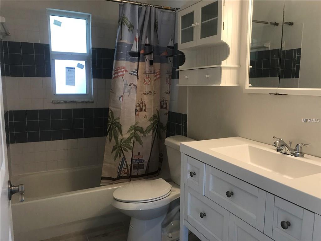 7302 HATTERAS DRIVE, HUDSON, Florida 34667, 2 Bedrooms Bedrooms, 3 Rooms Rooms,2 BathroomsBathrooms,Residential,For sale,HATTERAS,W7637436