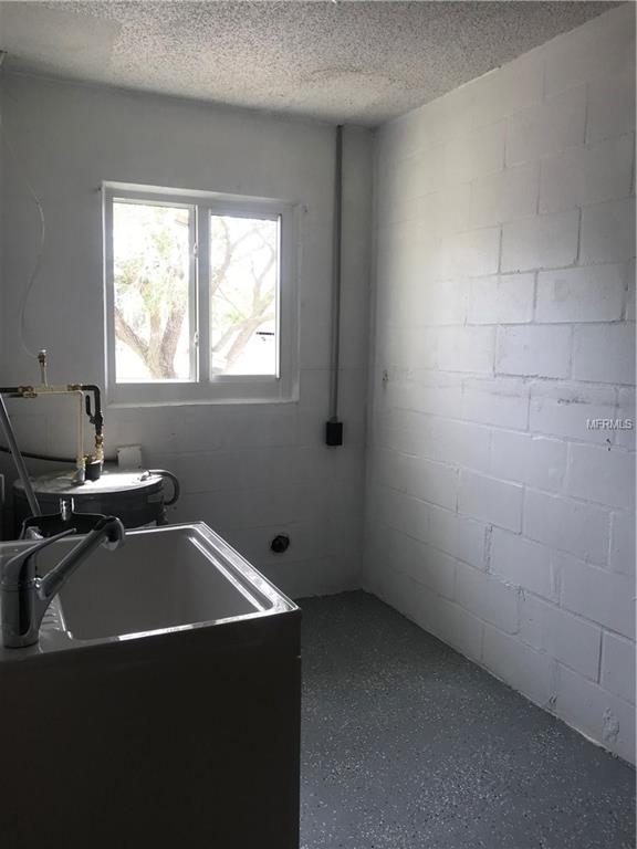 7302 HATTERAS DRIVE, HUDSON, Florida 34667, 2 Bedrooms Bedrooms, 3 Rooms Rooms,2 BathroomsBathrooms,Residential,For sale,HATTERAS,W7637436