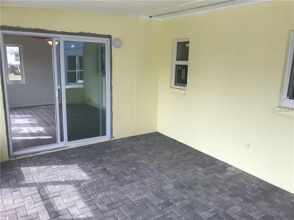 7302 HATTERAS DRIVE, HUDSON, Florida 34667, 2 Bedrooms Bedrooms, 3 Rooms Rooms,2 BathroomsBathrooms,Residential,For sale,HATTERAS,W7637436