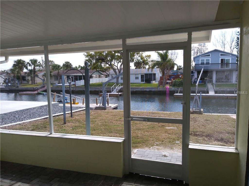 7302 HATTERAS DRIVE, HUDSON, Florida 34667, 2 Bedrooms Bedrooms, 3 Rooms Rooms,2 BathroomsBathrooms,Residential,For sale,HATTERAS,W7637436