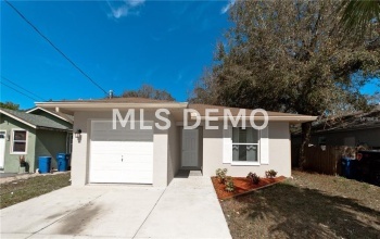 1719 31ST AVENUE E, BRADENTON, Florida 34208, 3 Bedrooms Bedrooms, 5 Rooms Rooms,1 BathroomBathrooms,Residential,For sale,31ST,A4208872