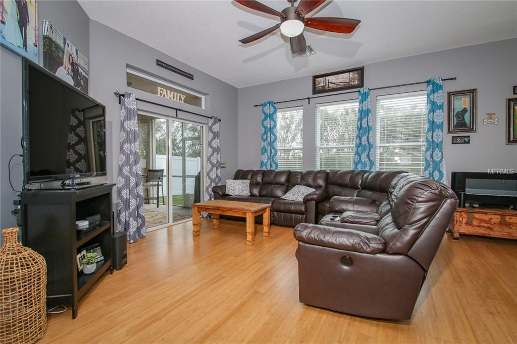 7976 CAMDEN WOODS DRIVE, TAMPA, Florida 33619, 3 Bedrooms Bedrooms, 4 Rooms Rooms,2 BathroomsBathrooms,Residential,For sale,CAMDEN WOODS,T2927780