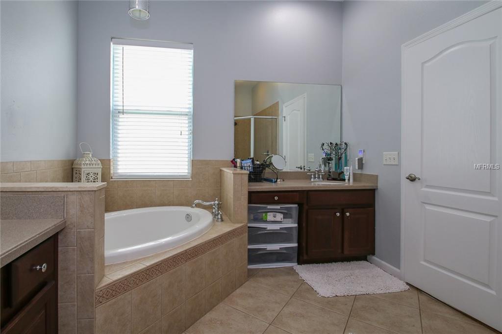 7976 CAMDEN WOODS DRIVE, TAMPA, Florida 33619, 3 Bedrooms Bedrooms, 4 Rooms Rooms,2 BathroomsBathrooms,Residential,For sale,CAMDEN WOODS,T2927780