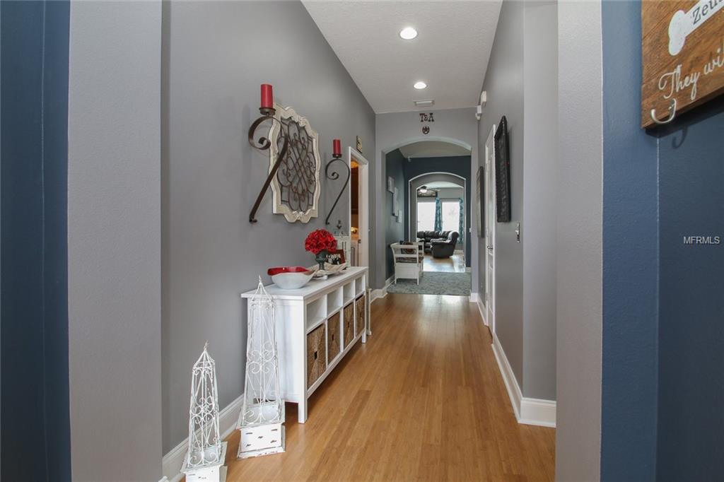 7976 CAMDEN WOODS DRIVE, TAMPA, Florida 33619, 3 Bedrooms Bedrooms, 4 Rooms Rooms,2 BathroomsBathrooms,Residential,For sale,CAMDEN WOODS,T2927780