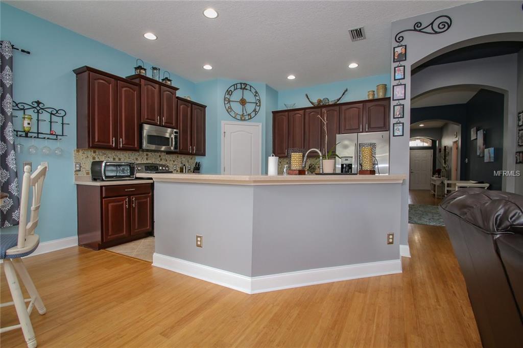 7976 CAMDEN WOODS DRIVE, TAMPA, Florida 33619, 3 Bedrooms Bedrooms, 4 Rooms Rooms,2 BathroomsBathrooms,Residential,For sale,CAMDEN WOODS,T2927780