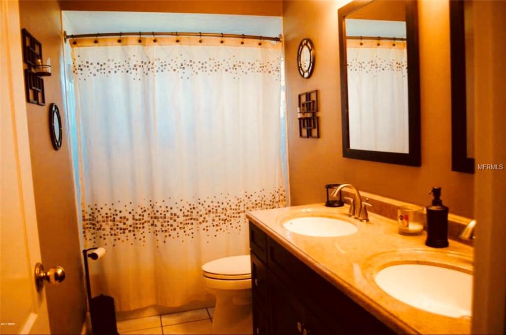 6078 CENTRAL PARK BOULEVARD, PORT ORANGE, Florida 32127, 4 Bedrooms Bedrooms, 7 Rooms Rooms,2 BathroomsBathrooms,Residential,For sale,CENTRAL PARK,V4722926