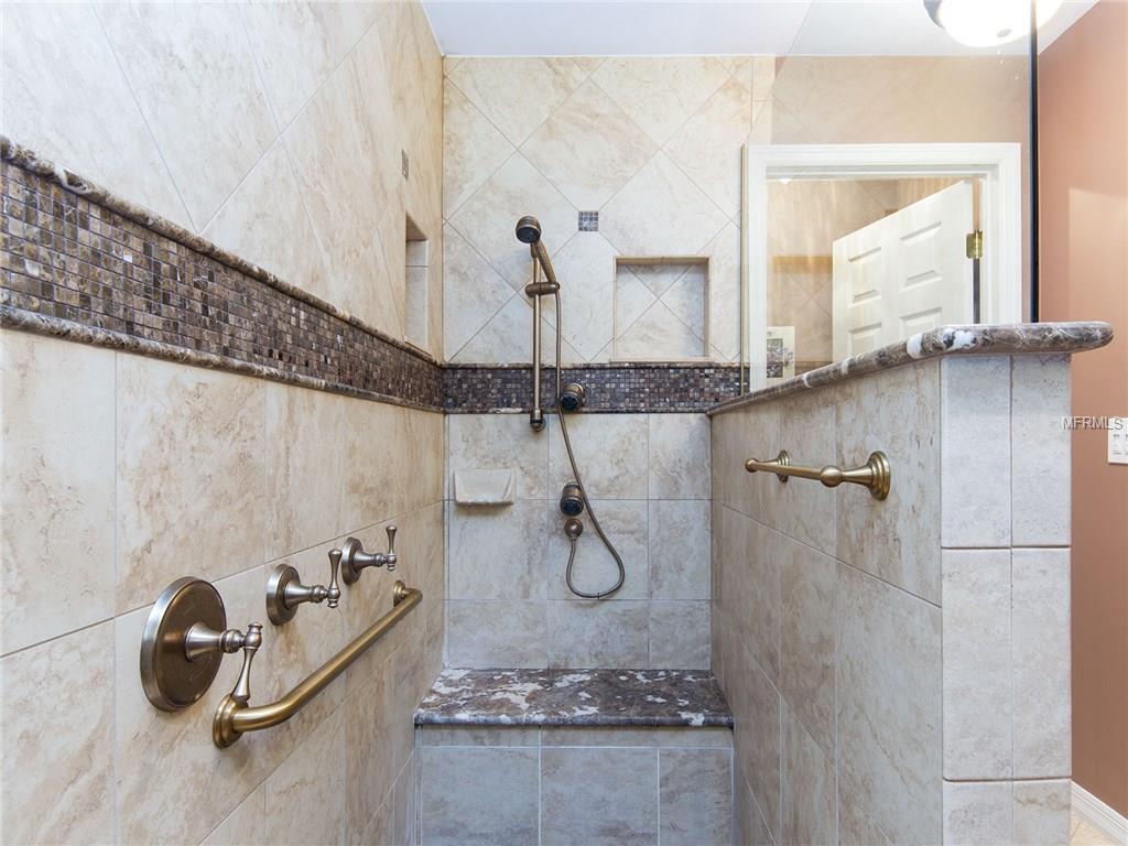 217 GLENBRIAR CIR, DAYTONA BEACH, Florida 32114, 3 Bedrooms Bedrooms, 8 Rooms Rooms,3 BathroomsBathrooms,Residential,For sale,GLENBRIAR CIR,O5561938