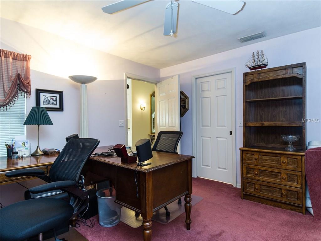 217 GLENBRIAR CIR, DAYTONA BEACH, Florida 32114, 3 Bedrooms Bedrooms, 8 Rooms Rooms,3 BathroomsBathrooms,Residential,For sale,GLENBRIAR CIR,O5561938