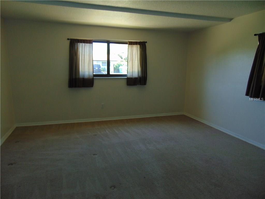 7101 RIDGEWOOD AVENUE, CAPE CANAVERAL, Florida 32920, 2 Bedrooms Bedrooms, 5 Rooms Rooms,2 BathroomsBathrooms,Residential,For sale,RIDGEWOOD,U7832564