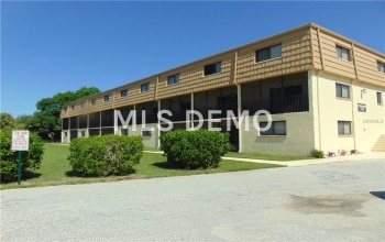 7101 RIDGEWOOD AVENUE, CAPE CANAVERAL, Florida 32920, 2 Bedrooms Bedrooms, 5 Rooms Rooms,2 BathroomsBathrooms,Residential,For sale,RIDGEWOOD,U7832564