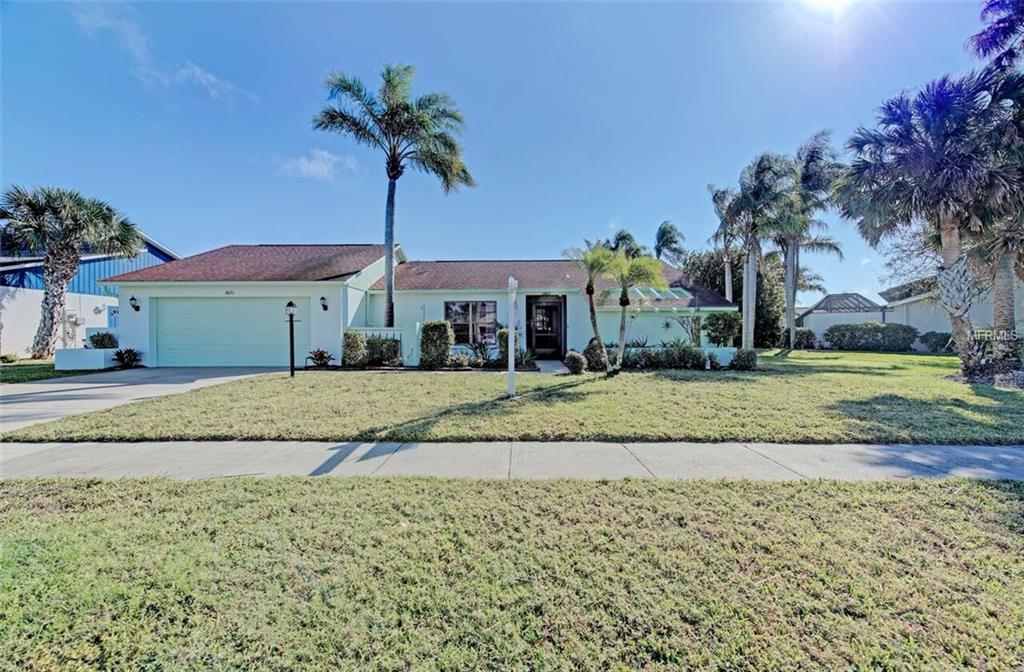 3871 EASTON STREET, SARASOTA, Florida 34238, 4 Bedrooms Bedrooms, 10 Rooms Rooms,3 BathroomsBathrooms,Residential,For sale,EASTON,A4206004