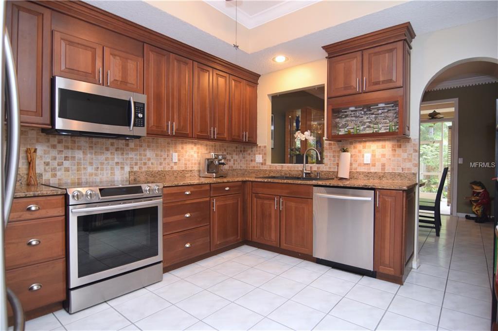 454 DATE PALM COURT NE, ST PETERSBURG, Florida 33703, 3 Bedrooms Bedrooms, 7 Rooms Rooms,2 BathroomsBathrooms,Residential,For sale,DATE PALM,U7843914