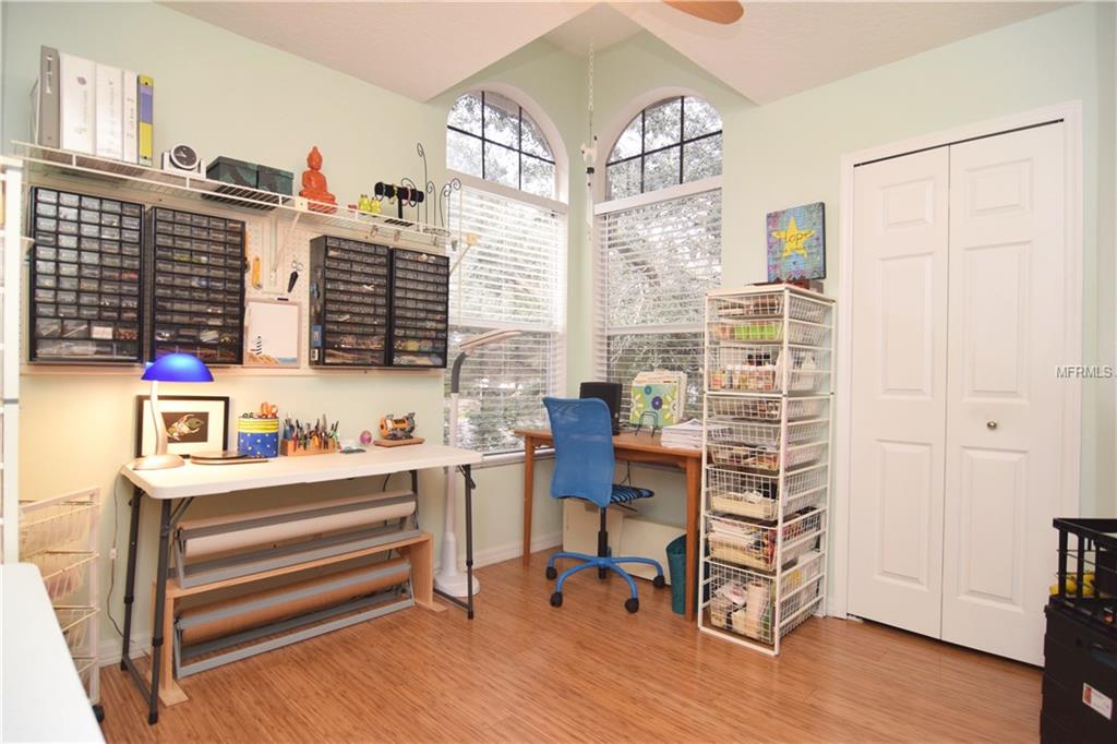 454 DATE PALM COURT NE, ST PETERSBURG, Florida 33703, 3 Bedrooms Bedrooms, 7 Rooms Rooms,2 BathroomsBathrooms,Residential,For sale,DATE PALM,U7843914