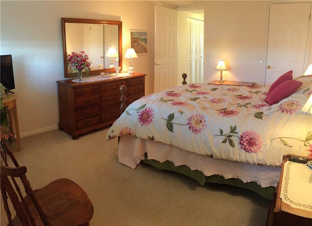 1847 SHORE DRIVE S, SOUTH PASADENA, Florida 33707, 2 Bedrooms Bedrooms, 6 Rooms Rooms,2 BathroomsBathrooms,Residential,For sale,SHORE,U7845686