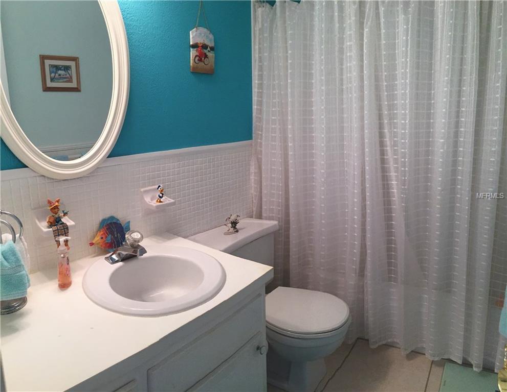 1847 SHORE DRIVE S, SOUTH PASADENA, Florida 33707, 2 Bedrooms Bedrooms, 6 Rooms Rooms,2 BathroomsBathrooms,Residential,For sale,SHORE,U7845686