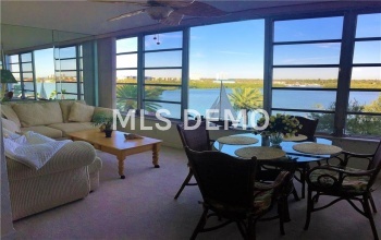 1847 SHORE DRIVE S, SOUTH PASADENA, Florida 33707, 2 Bedrooms Bedrooms, 6 Rooms Rooms,2 BathroomsBathrooms,Residential,For sale,SHORE,U7845686