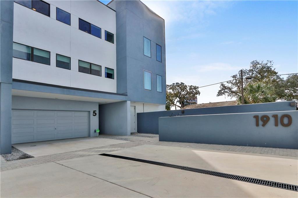 1910 W NORTH A STREET, TAMPA, Florida 33606, 3 Bedrooms Bedrooms, 7 Rooms Rooms,2 BathroomsBathrooms,Residential,For sale,NORTH A,T2926605