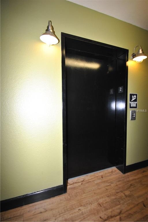 911 N ORANGE AVENUE, ORLANDO, Florida 32801, 1 Bedroom Bedrooms, 4 Rooms Rooms,1 BathroomBathrooms,Residential,For sale,ORANGE,O5560486