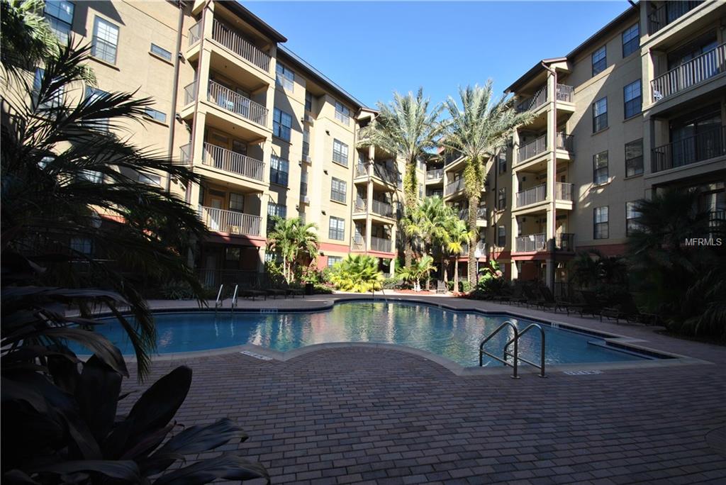 911 N ORANGE AVENUE, ORLANDO, Florida 32801, 1 Bedroom Bedrooms, 4 Rooms Rooms,1 BathroomBathrooms,Residential,For sale,ORANGE,O5560486