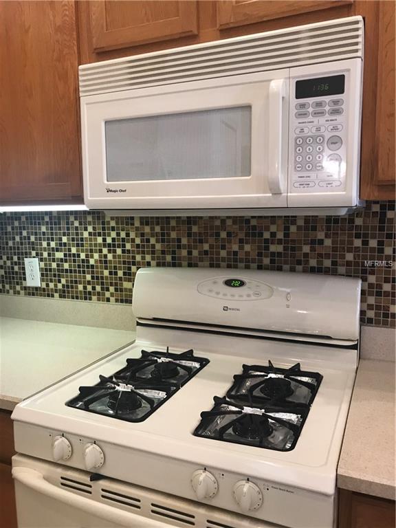 3018 TWINLEAF AVENUE, DELTONA, Florida 32725, 3 Bedrooms Bedrooms, 9 Rooms Rooms,2 BathroomsBathrooms,Residential,For sale,TWINLEAF,O5561398