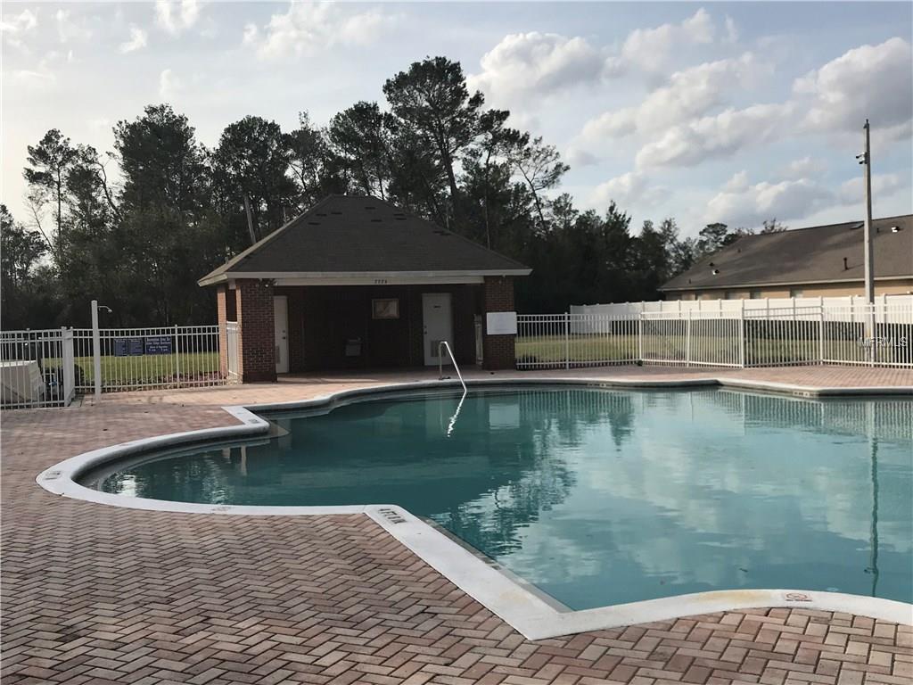 3018 TWINLEAF AVENUE, DELTONA, Florida 32725, 3 Bedrooms Bedrooms, 9 Rooms Rooms,2 BathroomsBathrooms,Residential,For sale,TWINLEAF,O5561398