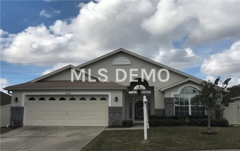 3018 TWINLEAF AVENUE, DELTONA, Florida 32725, 3 Bedrooms Bedrooms, 9 Rooms Rooms,2 BathroomsBathrooms,Residential,For sale,TWINLEAF,O5561398