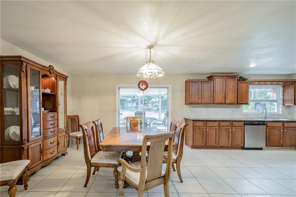 2101 RAMBLEWOOD LANE, BRANDON, Florida 33510, 3 Bedrooms Bedrooms, 3 Rooms Rooms,2 BathroomsBathrooms,Residential,For sale,RAMBLEWOOD,T2928430