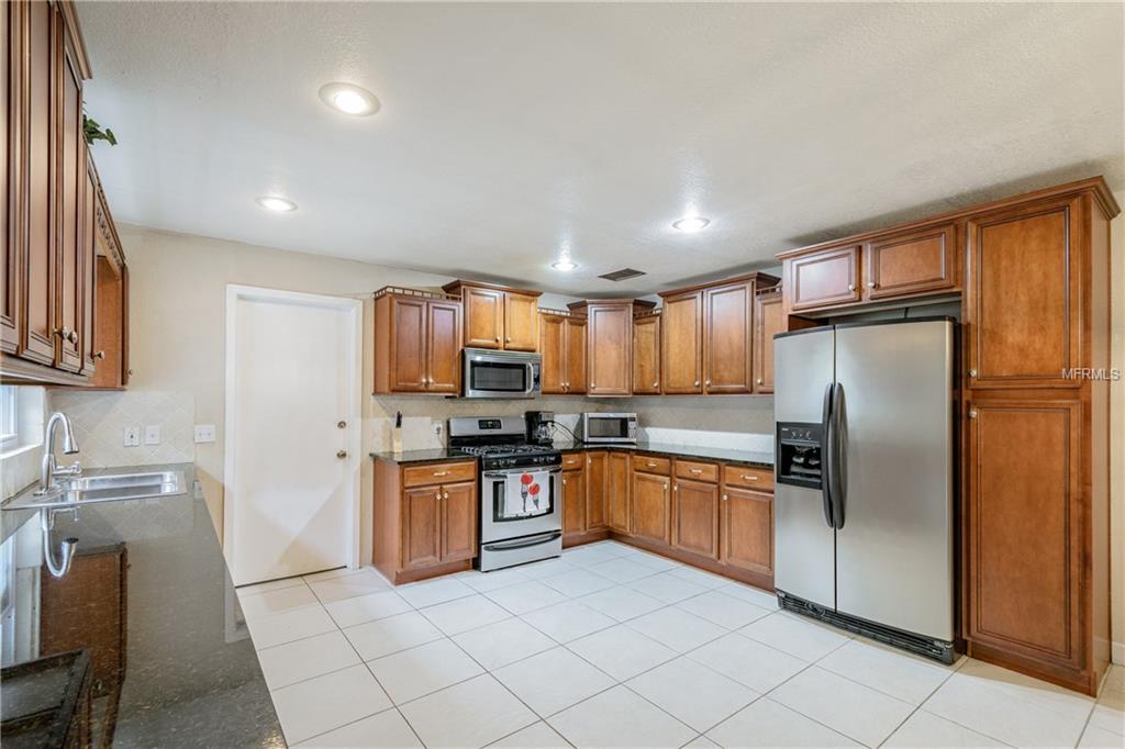 2101 RAMBLEWOOD LANE, BRANDON, Florida 33510, 3 Bedrooms Bedrooms, 3 Rooms Rooms,2 BathroomsBathrooms,Residential,For sale,RAMBLEWOOD,T2928430