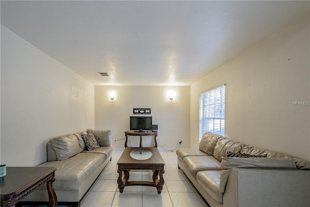 2101 RAMBLEWOOD LANE, BRANDON, Florida 33510, 3 Bedrooms Bedrooms, 3 Rooms Rooms,2 BathroomsBathrooms,Residential,For sale,RAMBLEWOOD,T2928430