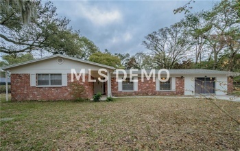 2101 RAMBLEWOOD LANE, BRANDON, Florida 33510, 3 Bedrooms Bedrooms, 3 Rooms Rooms,2 BathroomsBathrooms,Residential,For sale,RAMBLEWOOD,T2928430