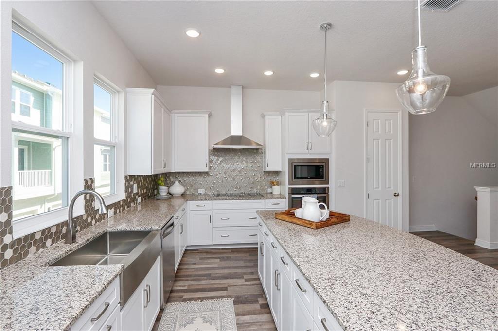 9543 WEST PARK VILLAGE DRIVE, TAMPA, Florida 33626, 2 Bedrooms Bedrooms, 6 Rooms Rooms,3 BathroomsBathrooms,Residential,For sale,WEST PARK VILLAGE,T2883340