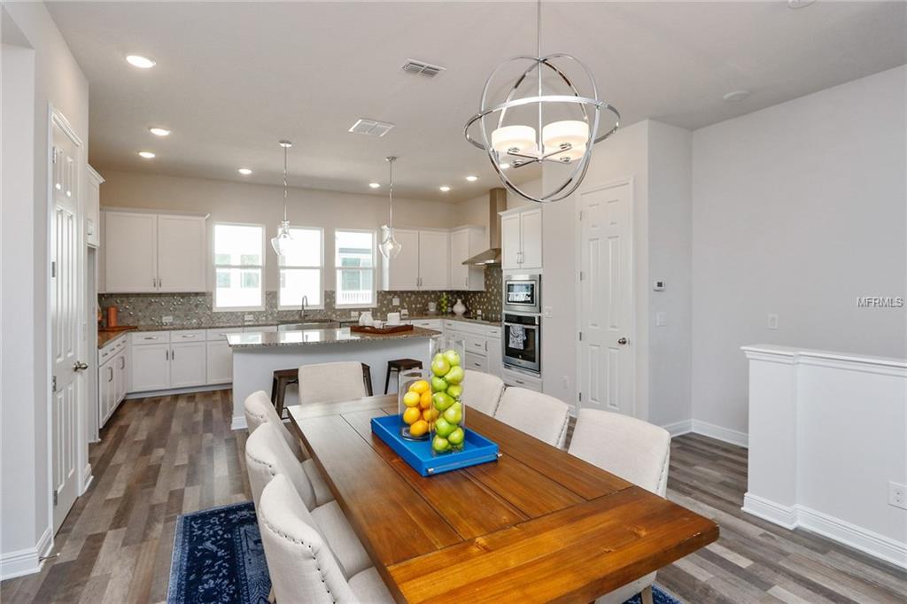 9543 WEST PARK VILLAGE DRIVE, TAMPA, Florida 33626, 2 Bedrooms Bedrooms, 6 Rooms Rooms,3 BathroomsBathrooms,Residential,For sale,WEST PARK VILLAGE,T2883340