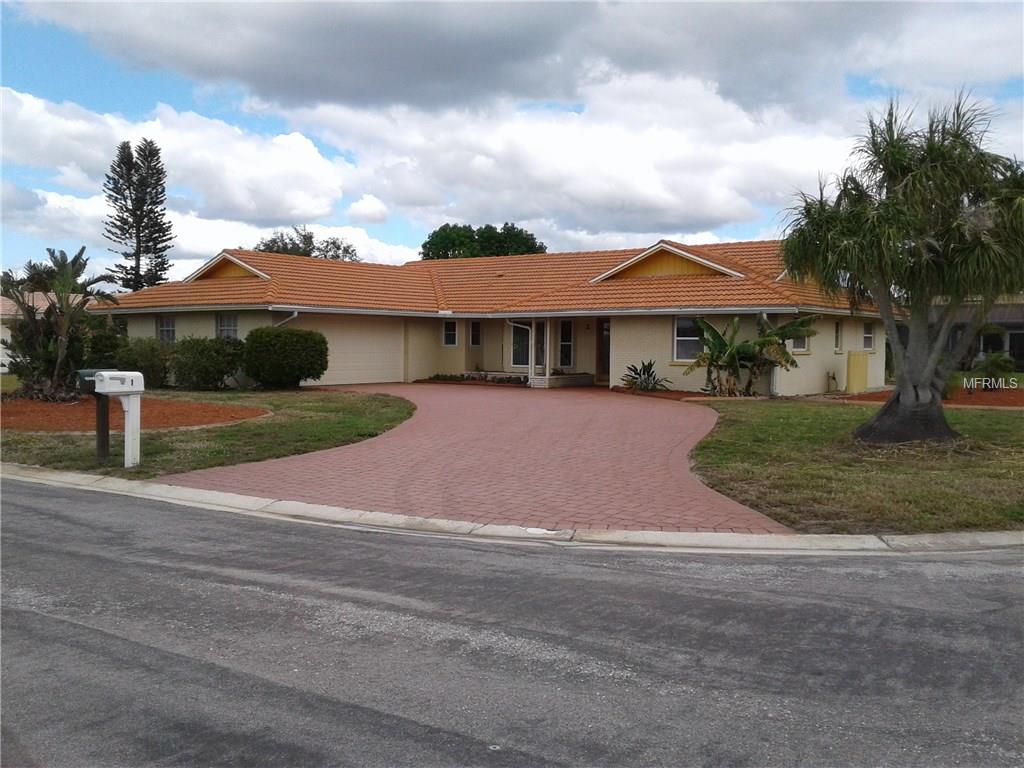 2 BRENTWOOD LANE, ENGLEWOOD, Florida 34223, 3 Bedrooms Bedrooms, 7 Rooms Rooms,2 BathroomsBathrooms,Residential,For sale,BRENTWOOD,D5920590