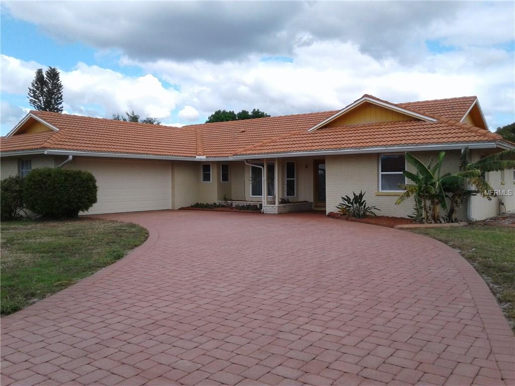 2 BRENTWOOD LANE, ENGLEWOOD, Florida 34223, 3 Bedrooms Bedrooms, 7 Rooms Rooms,2 BathroomsBathrooms,Residential,For sale,BRENTWOOD,D5920590