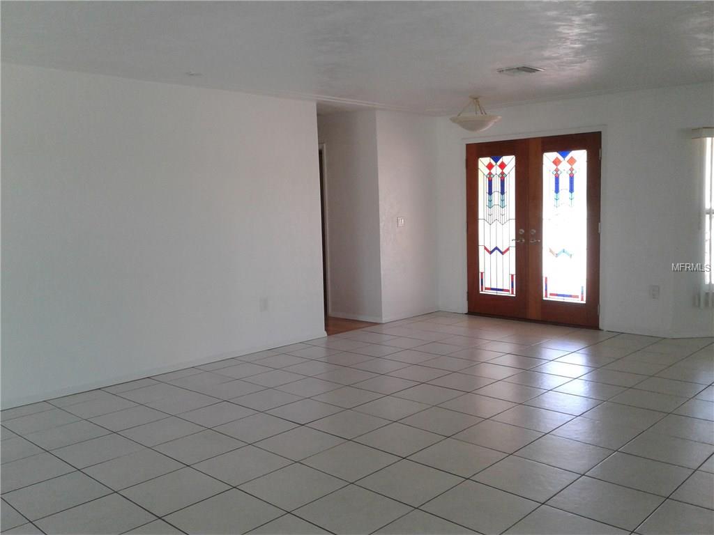 2 BRENTWOOD LANE, ENGLEWOOD, Florida 34223, 3 Bedrooms Bedrooms, 7 Rooms Rooms,2 BathroomsBathrooms,Residential,For sale,BRENTWOOD,D5920590