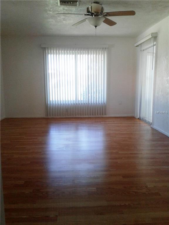 2 BRENTWOOD LANE, ENGLEWOOD, Florida 34223, 3 Bedrooms Bedrooms, 7 Rooms Rooms,2 BathroomsBathrooms,Residential,For sale,BRENTWOOD,D5920590